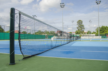 Tennis net