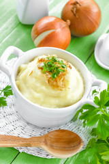 Potato puree with fried onion
