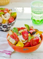 salad from chicken a grill