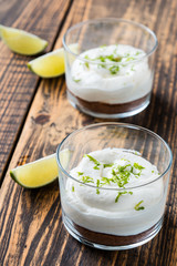 Raw  lime cheesecake