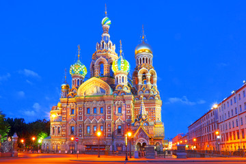 Fototapeta na wymiar Russia, St. Petersburg. Cathedral Church of the Savior on Blood.