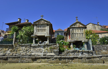 Obraz premium Combarro or history in stone by the sea. Pontevedra