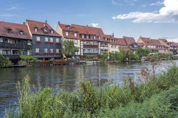 Fototapeta na wymiar Malerische Häuserfassaden in Bamberg