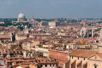 Fototapeta na wymiar Panorama roofs of Rome