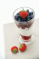 traditional yogurt parfait with fruit coulis