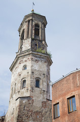 Fototapeta na wymiar Вид на вершину Часовой башни. Старый Выборг