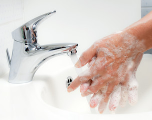 Hände waschen. Schutz vor Neuer Schweine Grippe HN