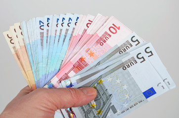 hand mit geld