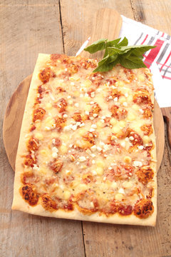 pizza rectangle