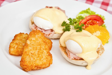 Eggs Benedict