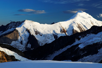 Mountain landscape, Bener Oberland, Switzerland