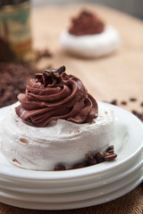 Meringue with coffee cream