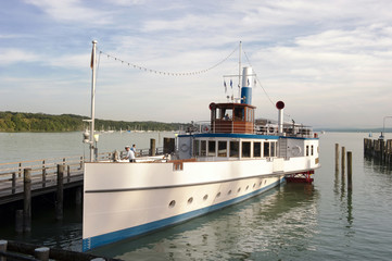 Naklejka premium Ammersee Schifffahrt