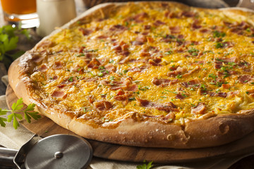 Homemade Breakfast Pizza with Bacon