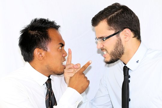 Dispute entre salari&eacute;s
