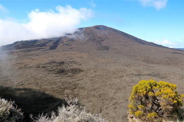 Piton de la fournaise - ile de la réunion