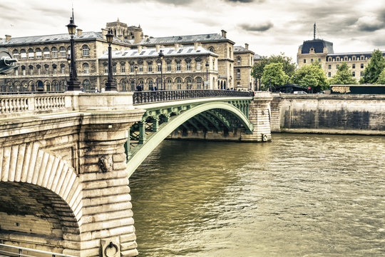 Fototapeta Bridge on the Seine, Paris