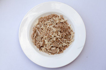 tuna and chicken cat food