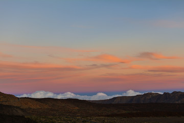 Fototapeta na wymiar Abenddämmerung in der Caldera um Vulkan Teide auf Teneriffa