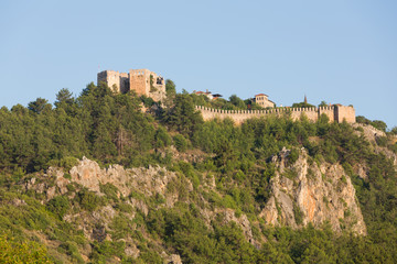 Fototapeta na wymiar The castle in Alanya