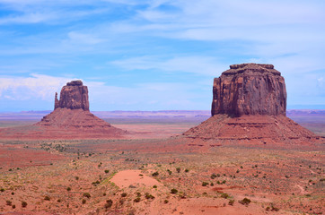 Fototapeta na wymiar Monument Valley - Arizona - Etas-Unis