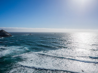 Naklejka premium The ocean in pacific coastline, Big Sur on Highway 1