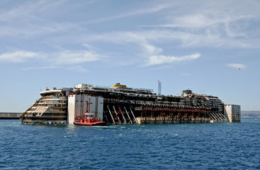 The wreck ship