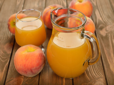 Fresh peach juice