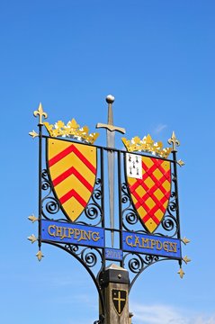 Town sign, Chipping Campden © Arena Photo UK