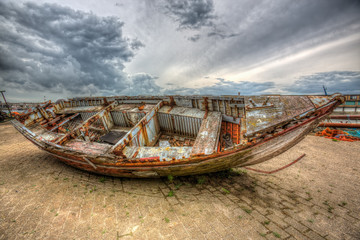 High dynamic range picture of a boat wreck