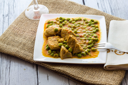 Stew with green peas