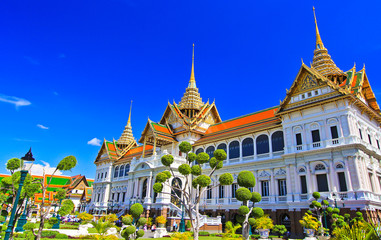 Naklejka premium Grand palace or Chakri Maha Prasat Hall in Thailand 