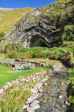 Arpea cave, Pyrenees (France)