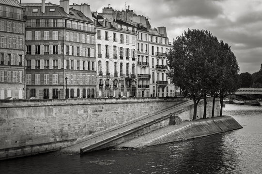 Seine River Bank on Ile Saint Louis, Paris, France