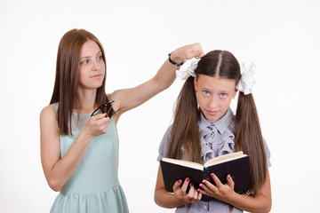 Teacher student knocks on the head