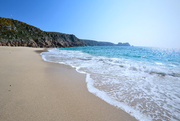Fototapeta premium Strand von Porthcurno
