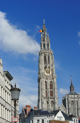 Fototapeta na wymiar Turm der Kathedrale von Antwerpen
