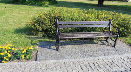 Ławka - lato - spacer - relaks