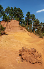 Roussillon ochres