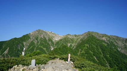 富士見平から見る赤石岳と小赤石岳