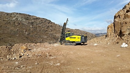 Obraz premium Drilling rocks