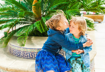 Obraz premium Outdoor portrait of adorable children on vacation