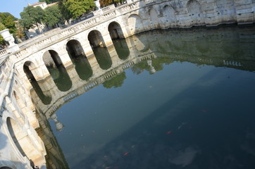 Jardins de la fontaine à Nîmes 