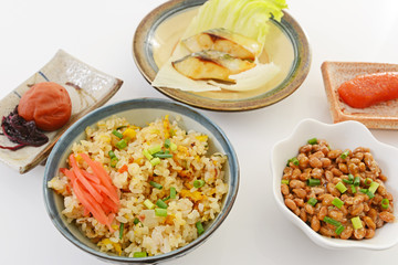 おいしそうな和風朝食