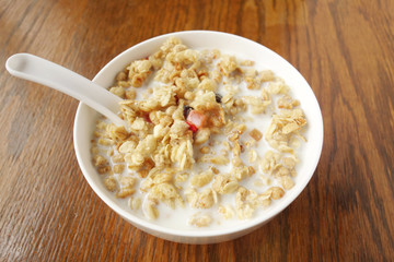 フルーツグラノーラ