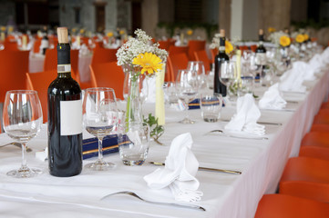 Table setting at wedding reception