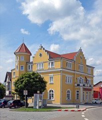 istorisches Bauwerk in Denkendorf