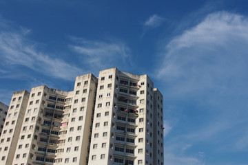 Fototapeta premium Abandoned bulding with blue sky