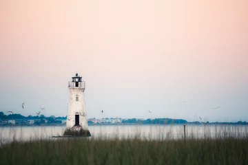 Deurstickers Tropisch strand Old lighthouse at the Cockspur island