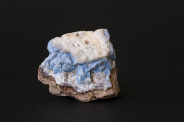 Common opal from Mexico. 5.5cm across.